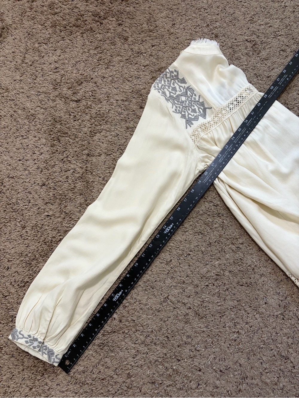 Sundance NEW Alysian Top Embroidered Size L - Picture 7 of 7